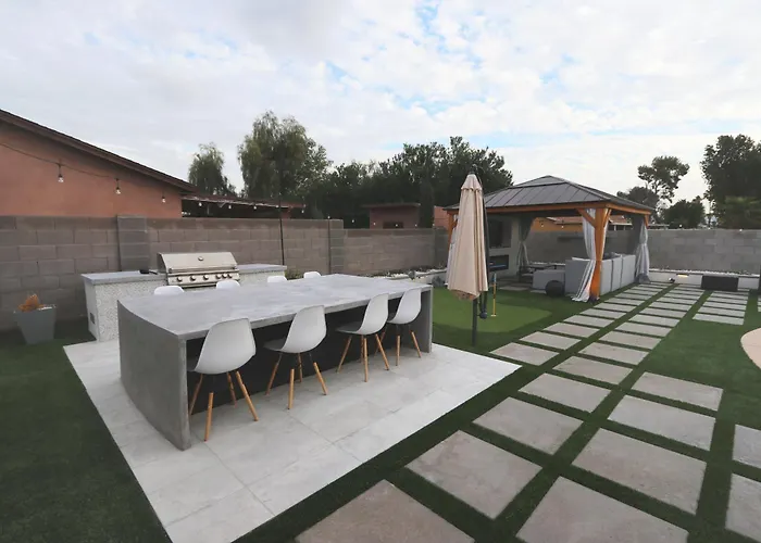 Blue Agave With Heated Pool & Outdoor Living Holiday home