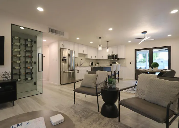 Holiday home Blue Agave With Heated Pool & Outdoor Living *