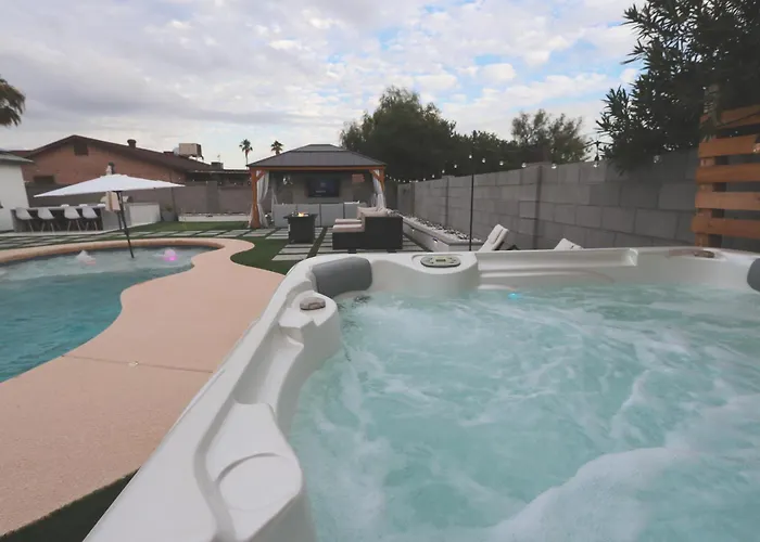 Blue Agave With Heated Pool & Outdoor Living Holiday home