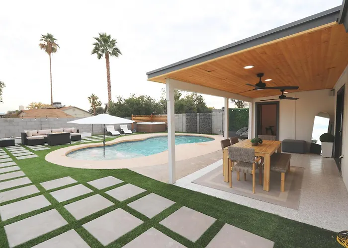 Holiday home Blue Agave With Heated Pool & Outdoor Living Phoenix