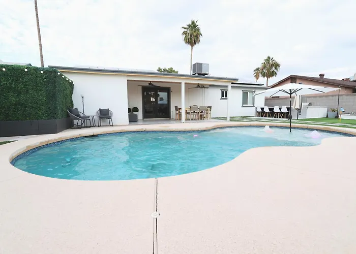 Blue Agave With Heated Pool & Outdoor Living * Phoenix